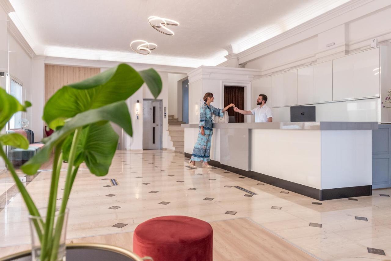 Azure Mare Hotel (Adults Only) Hersonissos  Dış mekan fotoğraf